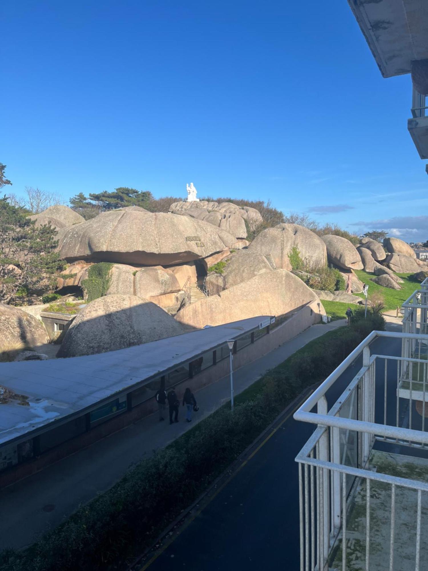 Apartment Le 123 Armoric - Balcon Vue - 50m De La - Confort Et Moderne - 70m2 Tregastel